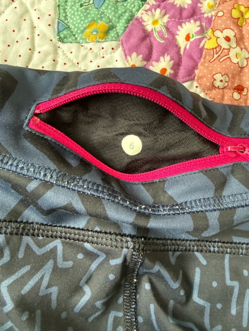 Lululemon capri leggings, Seawheeze - Picture 3 of 3